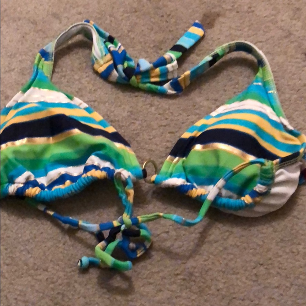 Classy and colorful bikini top